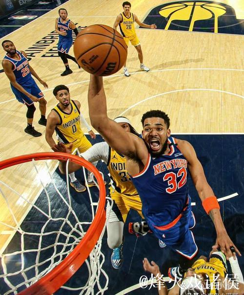 唐斯:需要适应马刺的速度,他们是最强转换进攻球队之一 唐斯:需要适应马刺的速度,他们是最强转换进攻球队之一